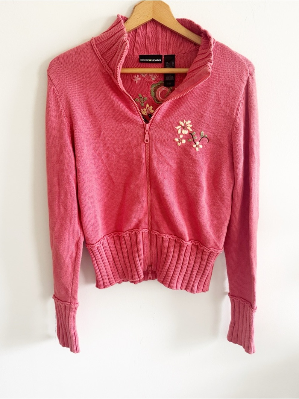 Vintage Y2K DKNY 100% cotton floral embroidered long sleeve zip up sweater XL